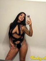 Amira - New hot brunette girl