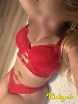 Kelly - New girl hot hot