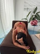 kim-escort-via-kinky-69134d4535dea800130b2431