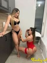 Isabela & Pamela - The best trio hot and sensual!