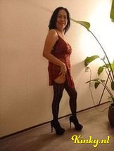rosa-erotische-massage-via-kinky-698f48567920e50012760540