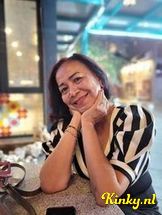 rosa-erotische-massage-via-kinky-698f481dad8bd20013b517e0