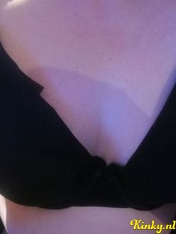 lizzy-prive-ontvangst-via-kinky-6914e0ba96de7800138366cf