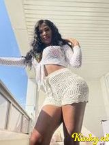 Anay - I'm a very sexy Latina woman