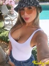 natasha-prive-ontvangst-via-kinky-69161fabf65b70001393315d