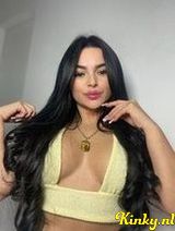 Laura - Pretty and new party girl