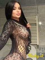 Laura - PetitaPartygirl