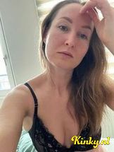 anna-virtual-sex-via-kinky-695f9a6382d00200136714c9