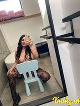 Valeria - Latín girl