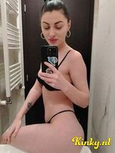 vanessa-prive-ontvangst-via-kinky-698c892f249f7b001352fb23