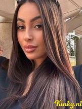 gabriela-escort-via-kinky-6918b971c0682f0013e03724