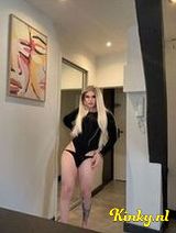 Larissa Ts - Ik ben een Braziliaanse Latina transvrouw. 