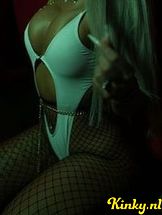 rihanna-escort-via-kinky-6918ccdf96de780013836fc8