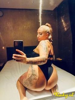 gaby-prive-ontvangst-via-kinky-692de349c5aee600146a658c