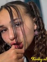 kamila-virtual-sex-via-kinky-691c93cc35dea800130b33b5