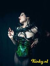 moir-bdsm-via-kinky-6929f7c34f89120013ba105f