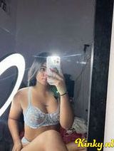 Violeta - New in town sweet latina