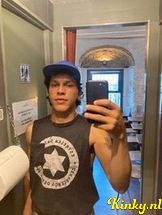 alex-escort-via-kinky-691da65e5a625a00138ae861