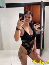 andreea-prive-ontvangst-via-kinky-691dc381f044d900134e5ef5