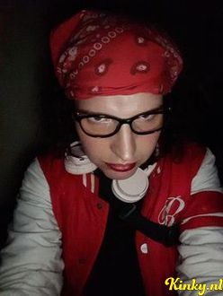 milou-escort-via-kinky-691de2ca0e66ef00137b7afe