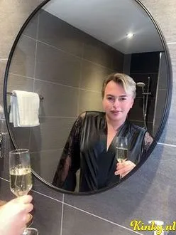 noah-escort-via-kinky-691dd76aa9c49d001396919b