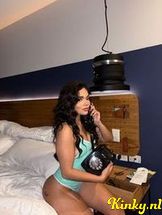 valentina-prive-ontvangst-via-kinky-691f00bd5a625a00138aeaaa