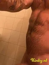 niels-erotische-massage-via-kinky-695ab5a414b4e4001375ba92