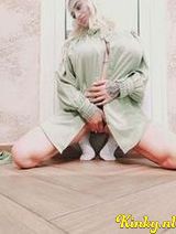 Suzi - New party girl