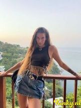 helen-prive-ontvangst-via-kinky-691f30585a625a00138aed19