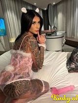 Alice - your sexy brunette