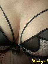 soda-erotische-massage-via-kinky-691f404896de780013837b24