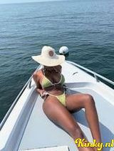 Xiara - Brunette / party/tight wet pussy bitch