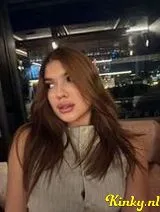 Mila - Young and spontaneous