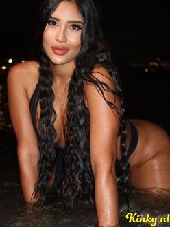 nia-prive-ontvangst-via-kinky-692083622ae1c700122318ad