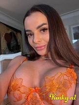 irina-prive-ontvangst-via-kinky-6932f2fdb956600014c30895