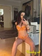 irina-prive-ontvangst-via-kinky-6932f323ef5c28001296db43