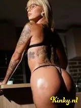 Cristal - Exotic blonde with an explosive body just for you