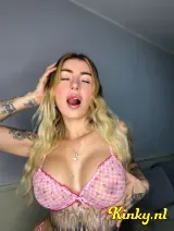 Cristal - Exotic blonde with an explosive body just for you