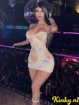 Sofia - Sexy latín girl, hottnes petite with pretty face