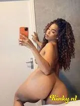 Diana - Luxury brunette, hot and sexy, now for you.