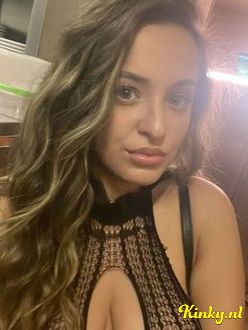 bella-escort-via-kinky-692ebe8c1d2a780013f73ebf