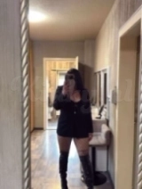 Maya - Playfully Naughty Big-Booty Brunette