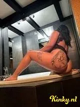 Maya - Playfully Naughty Big-Booty Brunette