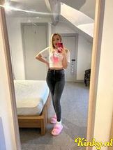 cristal-escort-via-kinky-692715a75cb7bf00138008d1