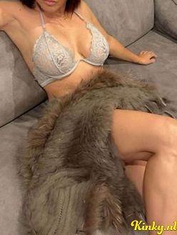 carmen-prive-ontvangst-via-kinky-6928582a8a5c160014f4ab40