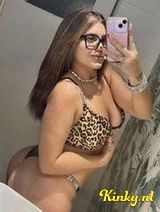 Samantha - mooie Latina nieuwkomer