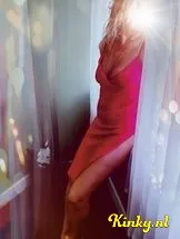 annabella-erotische-massage-via-kinky-63344e9ce0392400121db094