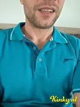 matt-escort-via-kinky-692acb356a67e4001393c2f4