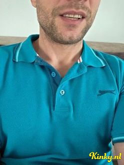 matt-escort-via-kinky-692acb356a67e4001393c2f4