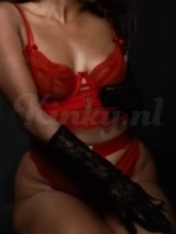 isha-erotische-massage-via-kinky-692aff331ace7f00137a8725